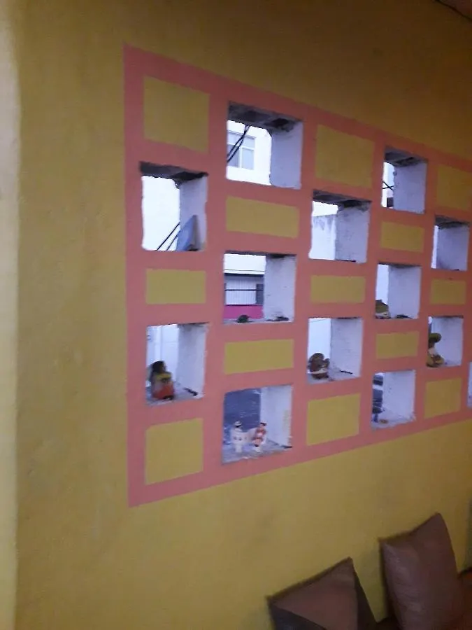 Cancun Guest House 1